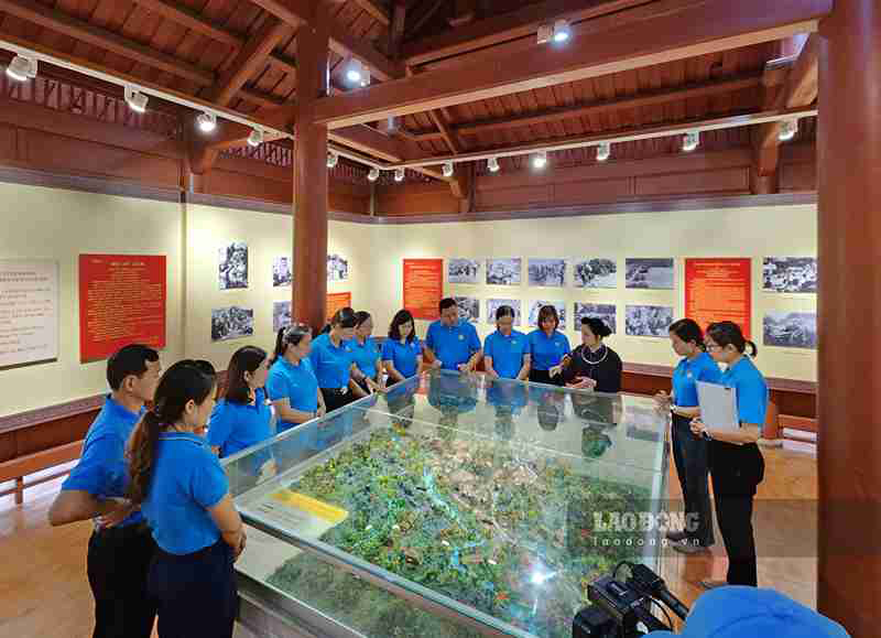 Cao Bang detiene temporalmente la recepcion de pasajeros en algunos lugares de reliquias nacionales especiales. Foto: Tan Van