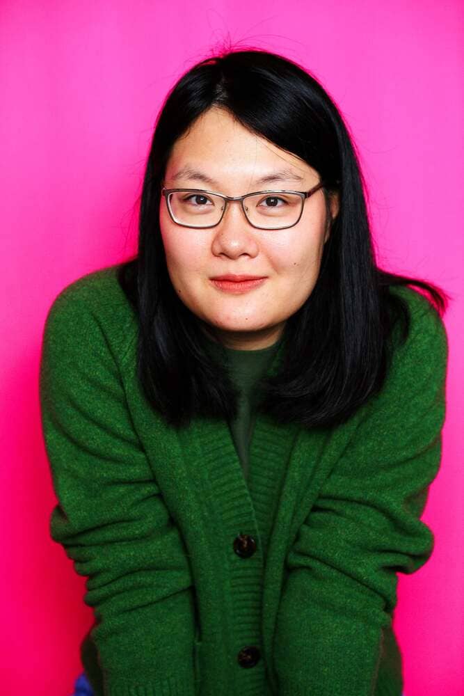 Uyen Ninh la mot nha sang tao noi dung noi tieng, duoc biet den voi nhung video hai huoc ve nhung khac biet van hoa giua Viet Nam va Duc.