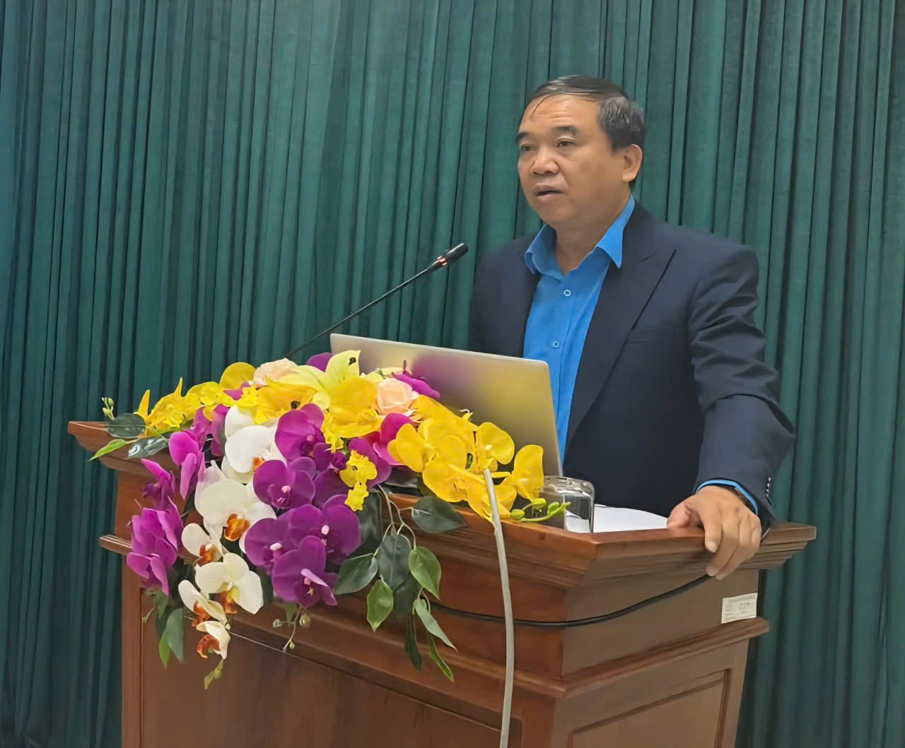 Ong Le Hong Minh - Pho chu tich LDLD tinh Ninh Binh phat bieu tai buoi tap huan. Anh: Nguyen Truong