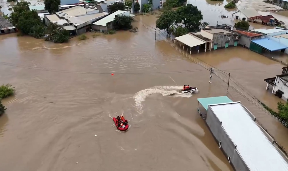 Hinh anh vi tri thon Kim Binh bi ngap lut hom 1.11. Anh: Duy Tuan 