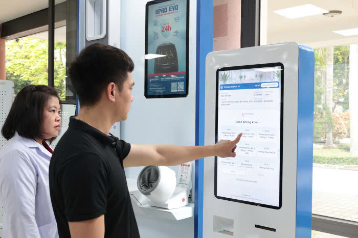 The health sector accelerates digital transformation. Photo: Song Han