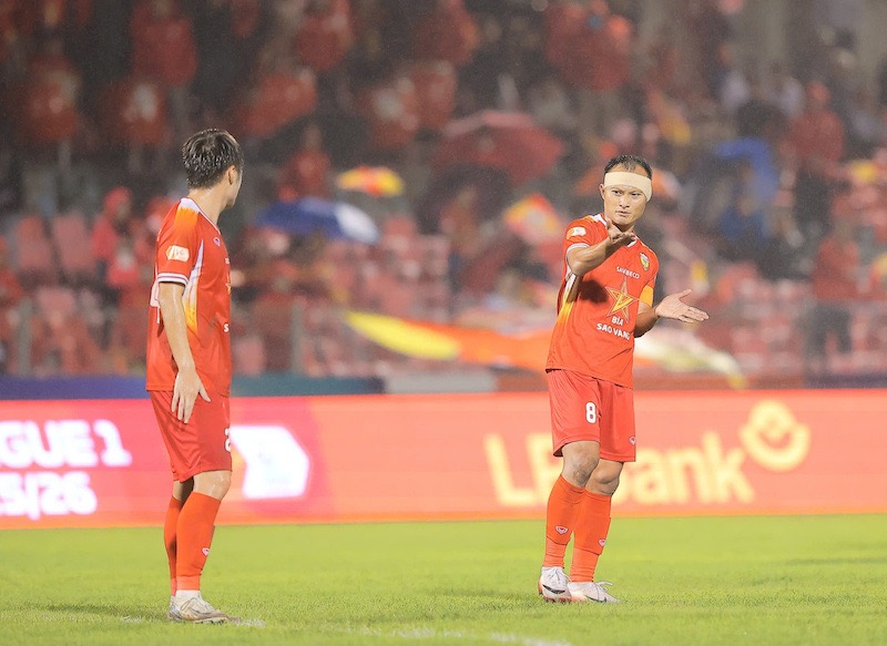 Trong Hoang phai bang dau. Anh: Xuan Thuy