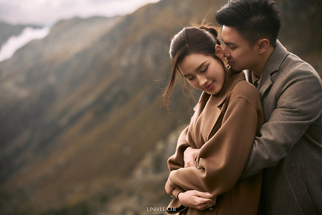 Hoa hau Do Thi Ha va doanh nhan Viet Vuong - thieu gia Tap doan Son Hai trong bo anh tai chau Au. Anh: Le Chi Linh