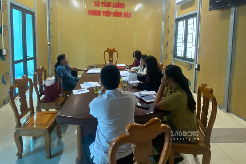 Quyết định kiểm tra khi có dấu hiệu vi phạm đối với đảng viên của Đảng uỷ xã Tằng Loỏng. Ảnh: Đinh Đại