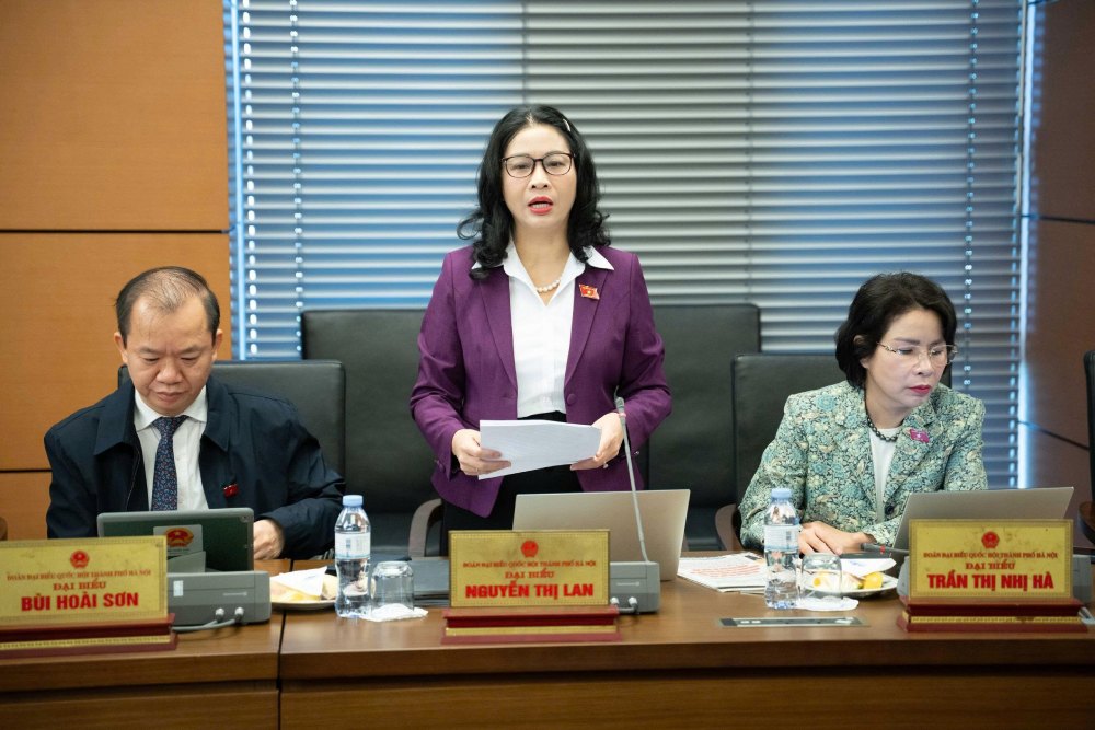 Delegate Nguyen Thi Lan said that intellectual property is "soft gold", and there needs to be a valuation mechanism soon, avoiding price inflation or virtual transformation. Photo: Pham Dong