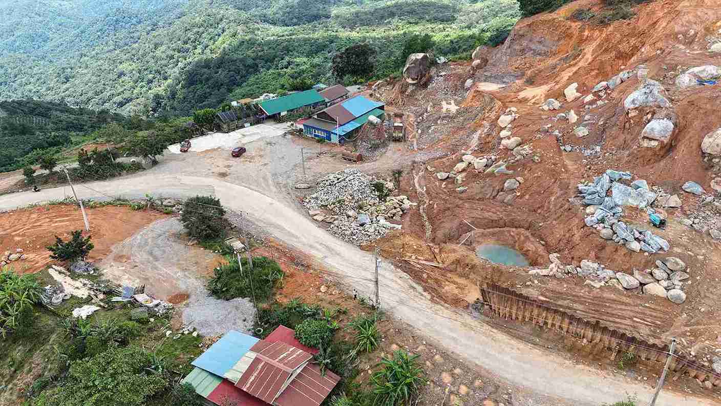 ラムドン省は、公共投資資金の支出において無責任な役人や公務員に対して厳しく対処する。写真: フック・カーン