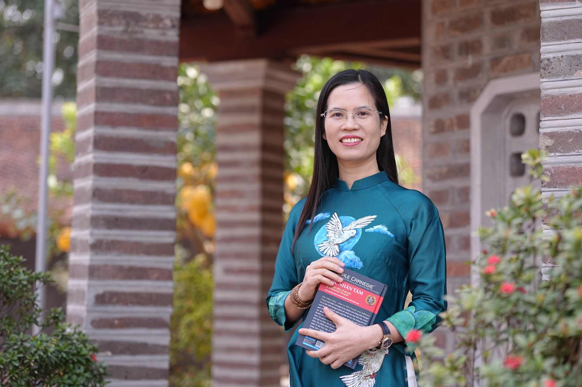 Theo chuyen gia Nguyen Thi Lanh, gia dinh rat quan trong, nhung ban than minh cung dang duoc uu tien