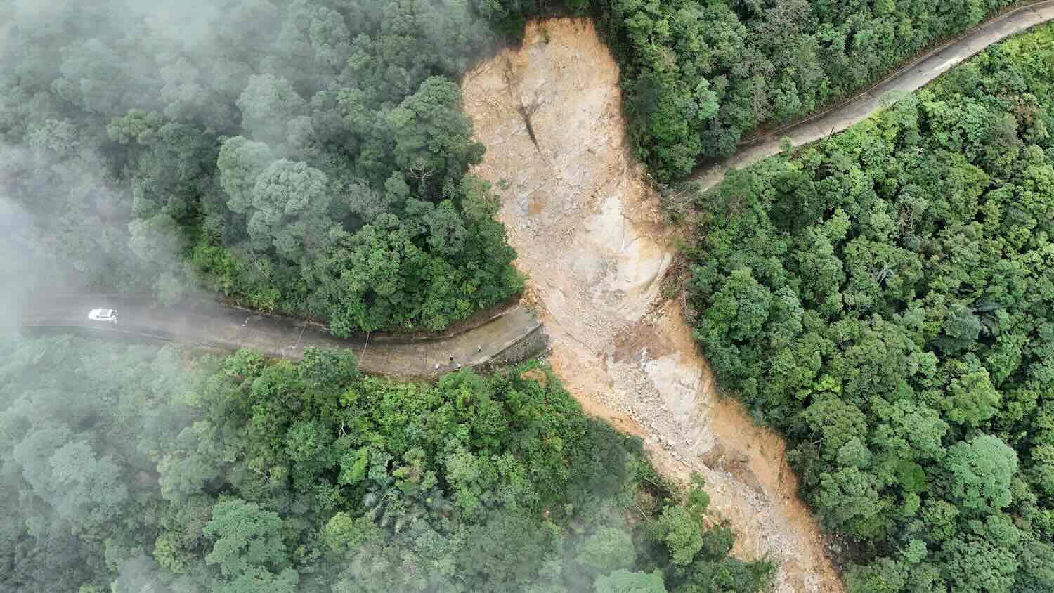 Image of the landslide from above. Photo: V. Linh.