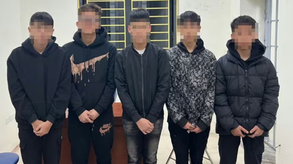 La fuerza 141 detuvo oportunamente a un grupo de adolescentes que portaban armas para pelear. Foto: CAHN