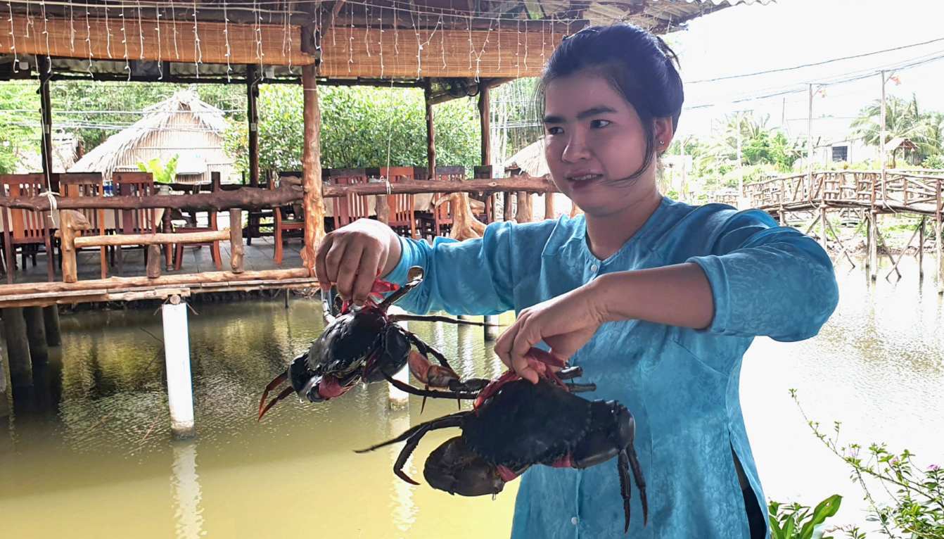 Cua Ca Mau noi tieng thom ngon duoc du khach ua thich. Anh: Nhat Ho