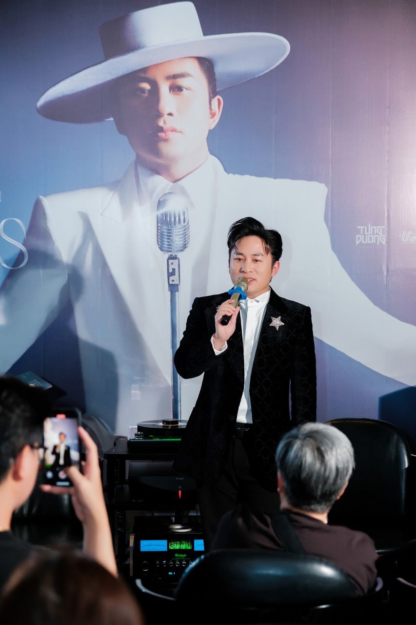 Tung Duong chia se ve album moi. Anh: Nghe si cung cap.