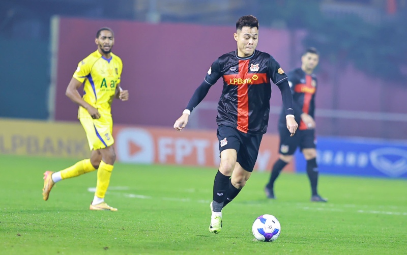 Ninh Binh FC continues to lead the V.League rankings. Photo: VPF