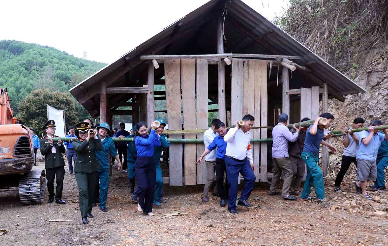 MTTQ cac cap tinh Tuyen Quang phat huy tot vai tro trong cong tac an sinh xa hoi, ho tro nguoi ngheo, nguoi yeu the. Anh: PV.