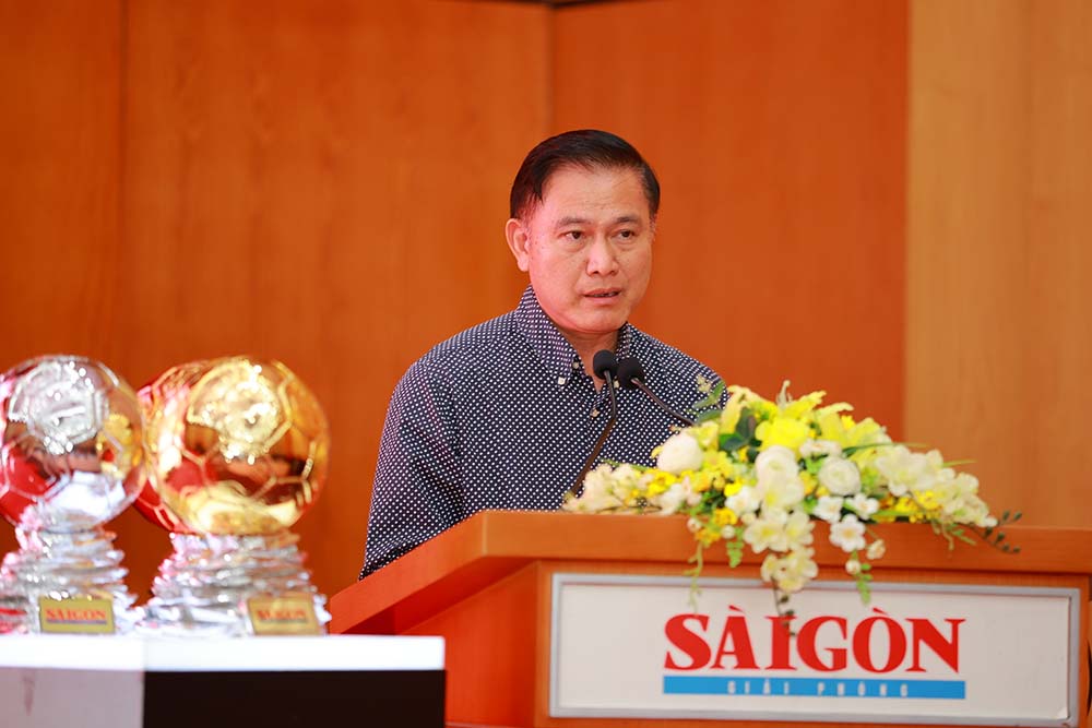 Pho Chu tich VFF Tran Anh Tu giai thich li do Xuan Son khong gop mat trong danh sach de cu Qua bong vang Viet Nam 2025. Anh: Dung Phuong