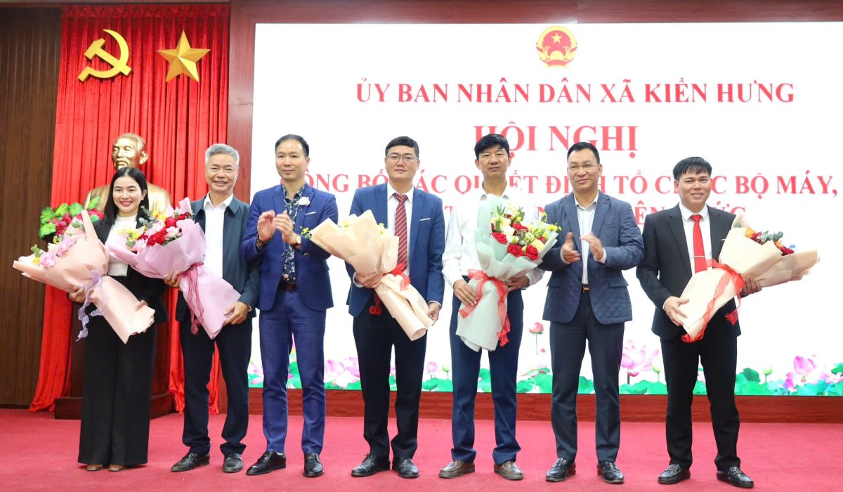 Kien Hung Commune has granted a right to be a monk. Photo: Coeng TDT of Kien Hung Commune, Hai Phong City