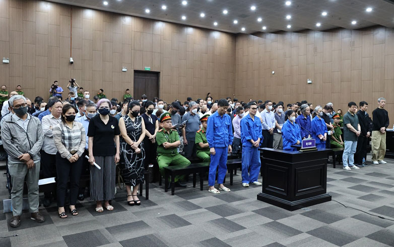 Phiên tòa xét xử 141 bị cáo vụ đánh bạc nghìn tỉ đồng. Ảnh: A.Nguyên