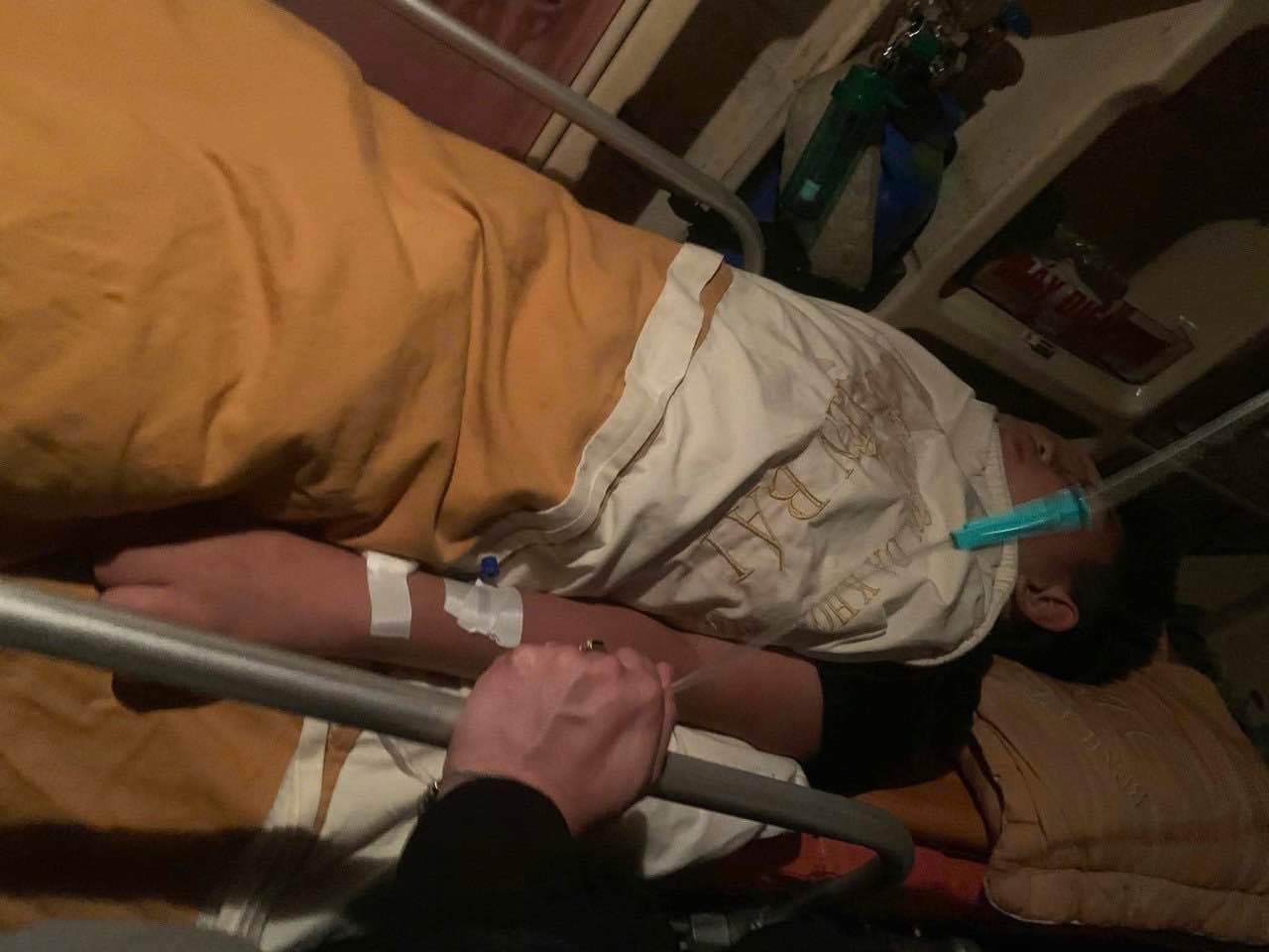 Vu viec dang duoc luc luong chuc nang lam ro. Anh:Gia dinh cung cap