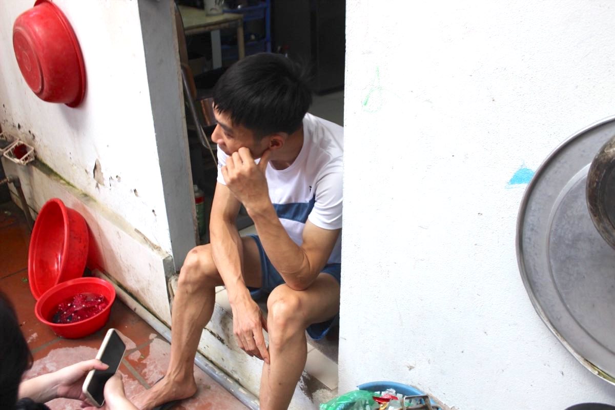 Muchos trabajadores expresan su preocupacion por no tener suficiente salud para trabajar con la propuesta de aumentar la edad de jubilacion a 65 años. Foto: Luong Hanh