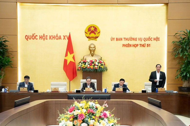 Chinh phu de xuat nguoi lam cong tac doi ngoai va hoi nhap quoc te thuong xuyen duoc ho tro 100% muc luong theo he so hien huong. Anh: Quochoi.vn