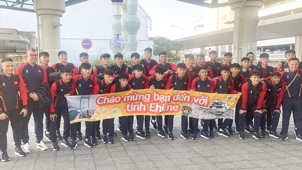 U17 Vietnam has arrived at Ehime, ready for training in Japan. Photo: VFF