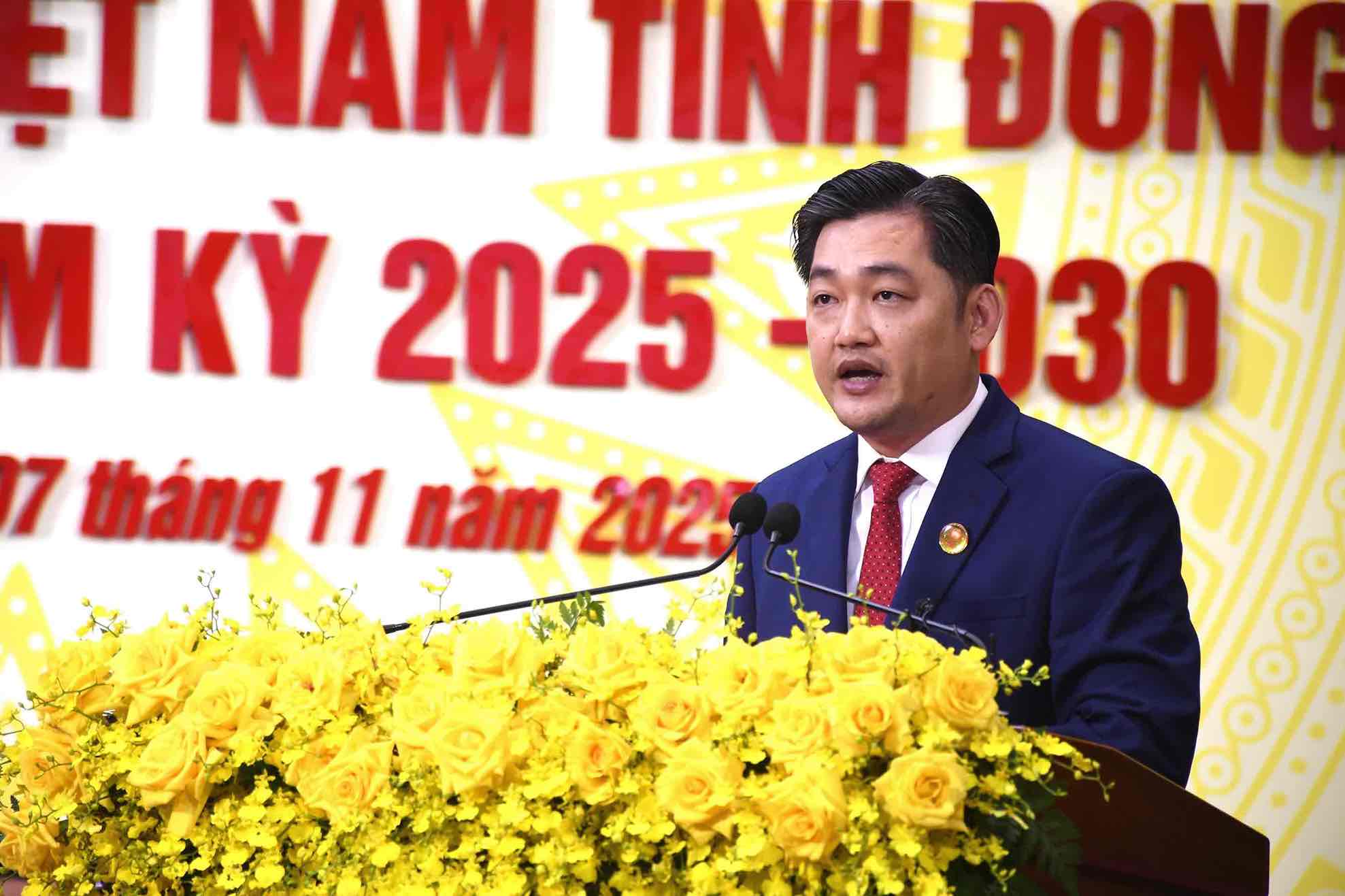 Ong Nguyen Quoc Dung - Pho Chu tich Uy ban Mat tran To quoc Viet Nam tinh, Chu tich Lien doan lao dong tinh Dong Nai tai Dai hoi. Anh: HAC