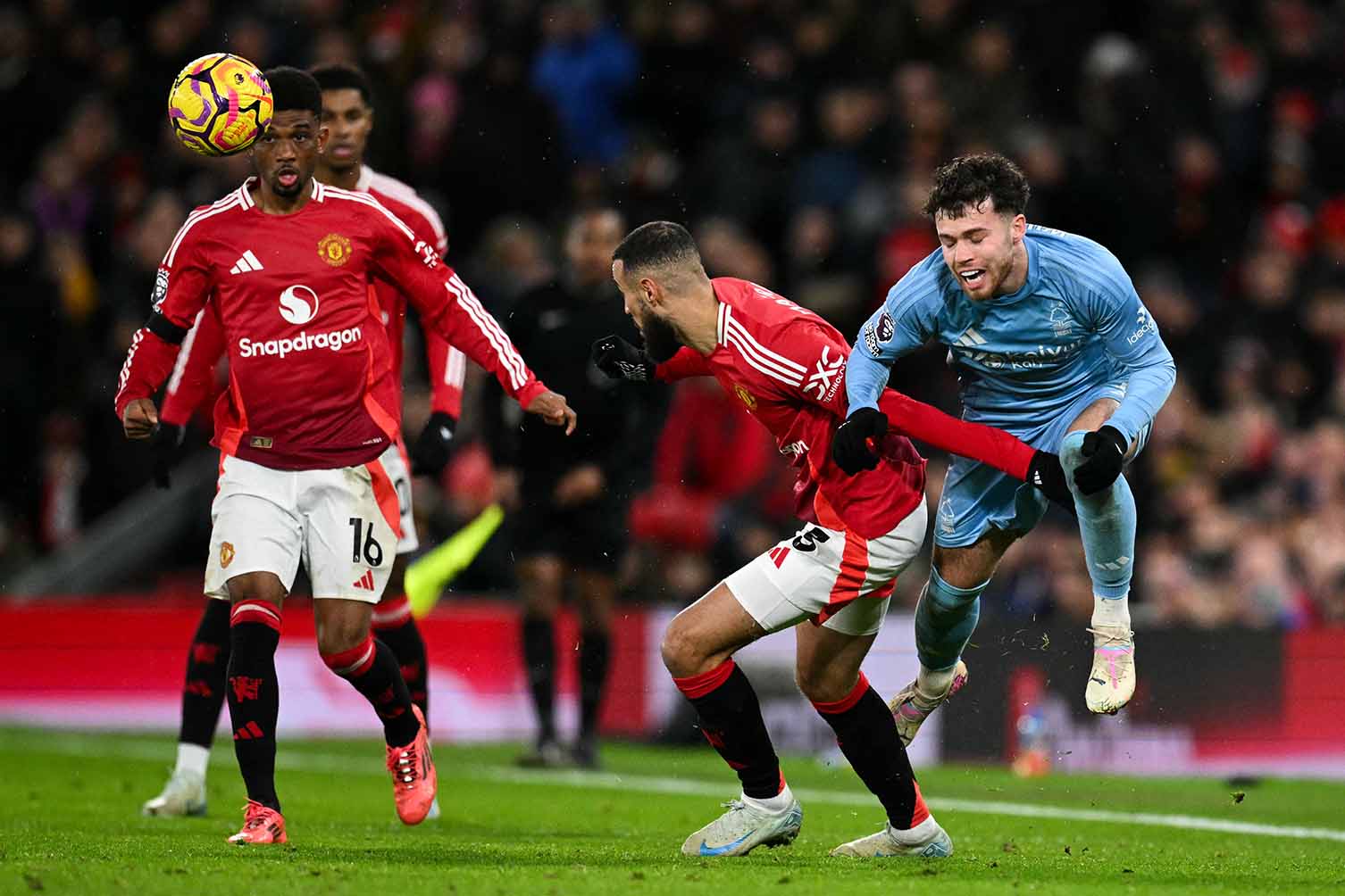 Ruben Amorim can giup Amad tim ra vi tri tot nhat cua minh. Anh: AFP