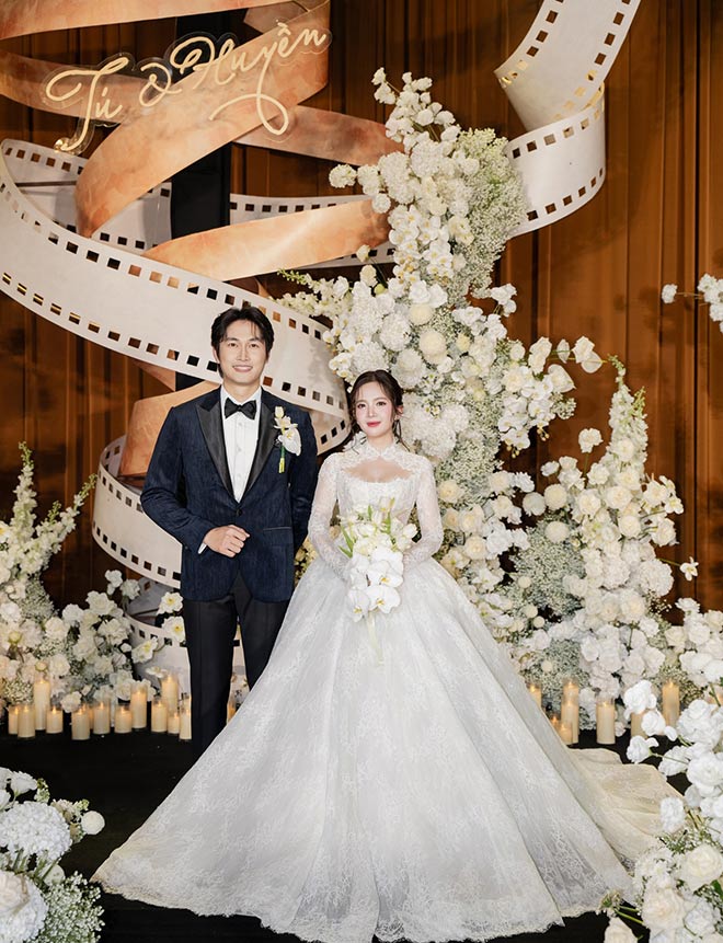 Dinh Tu - Ngoc Huyen trong tiec cuoi toi 6.11. Anh: 7799 Wedding