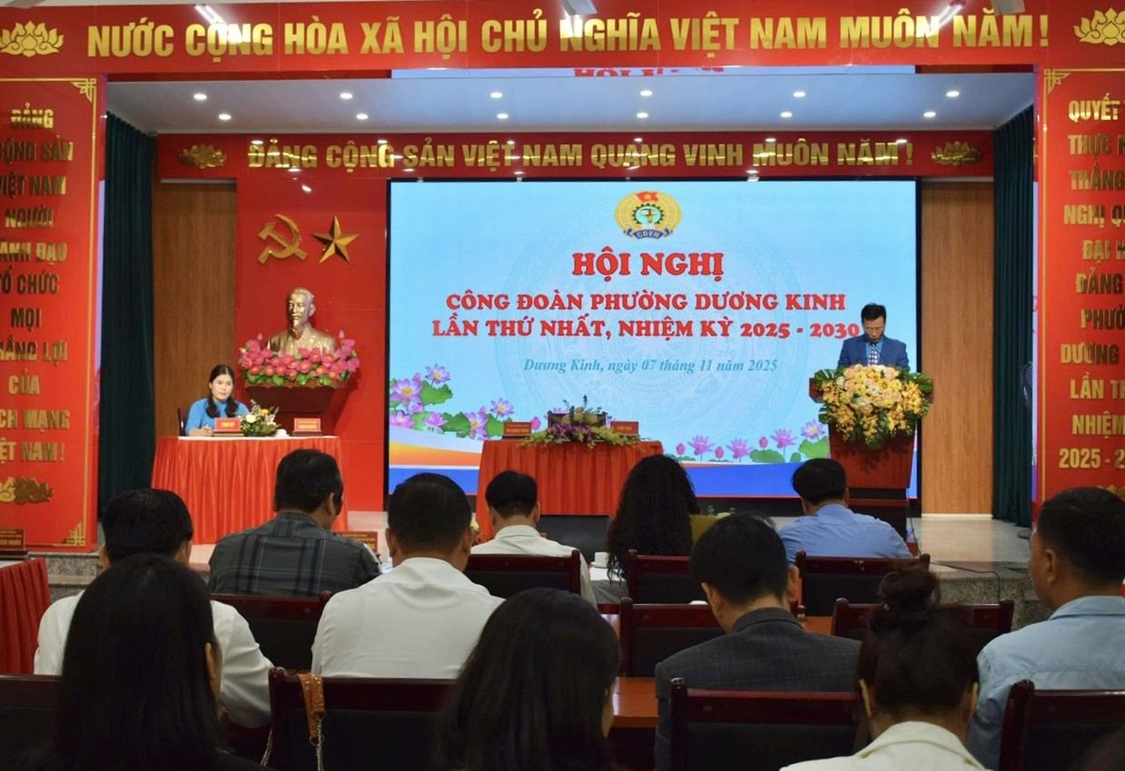 Proposal for the Trade Union to promote Duong Kinh, Hai Phong City in the first half of the year. Photo: Thuy Duong