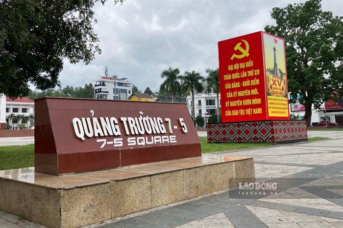 Quảng trường 7/5, thuộc phường Điện Biên Phủ, tỉnh Điện Biên. Ảnh: Quang Đạt