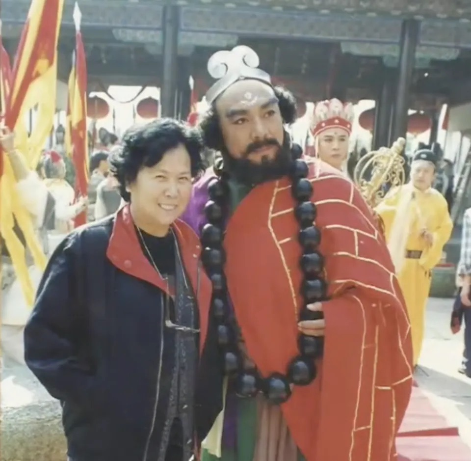 Dao dien Duong Khiet va co dien vien Luu Dai Cuong. Anh: Nha san xuat