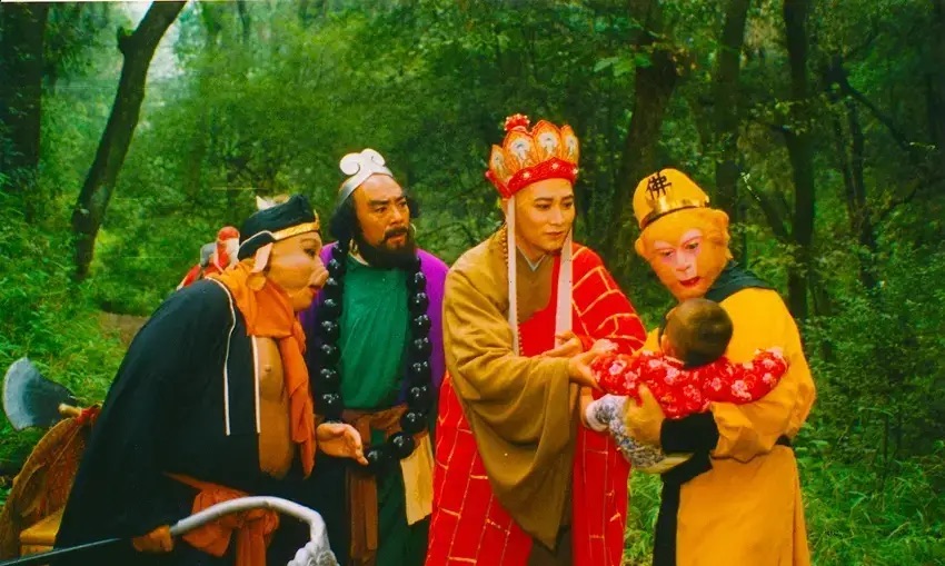 Luu Dai Cuong tham gia “Tay du ky” phan 2, phat song nam 2000. Anh: Nha san xuat