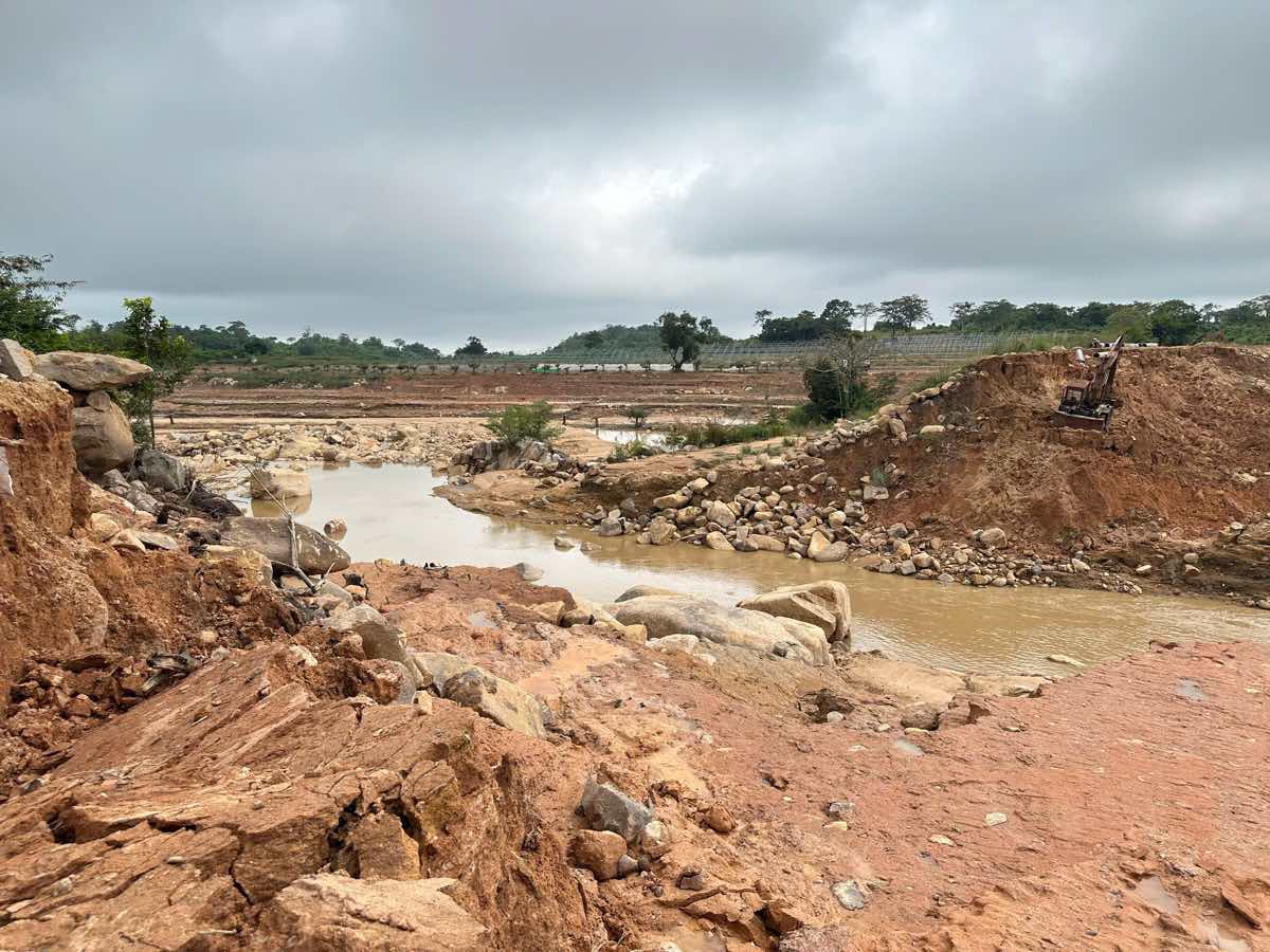 Vi tri vo tren ho chua nuoc. Anh: Duy Tuan 