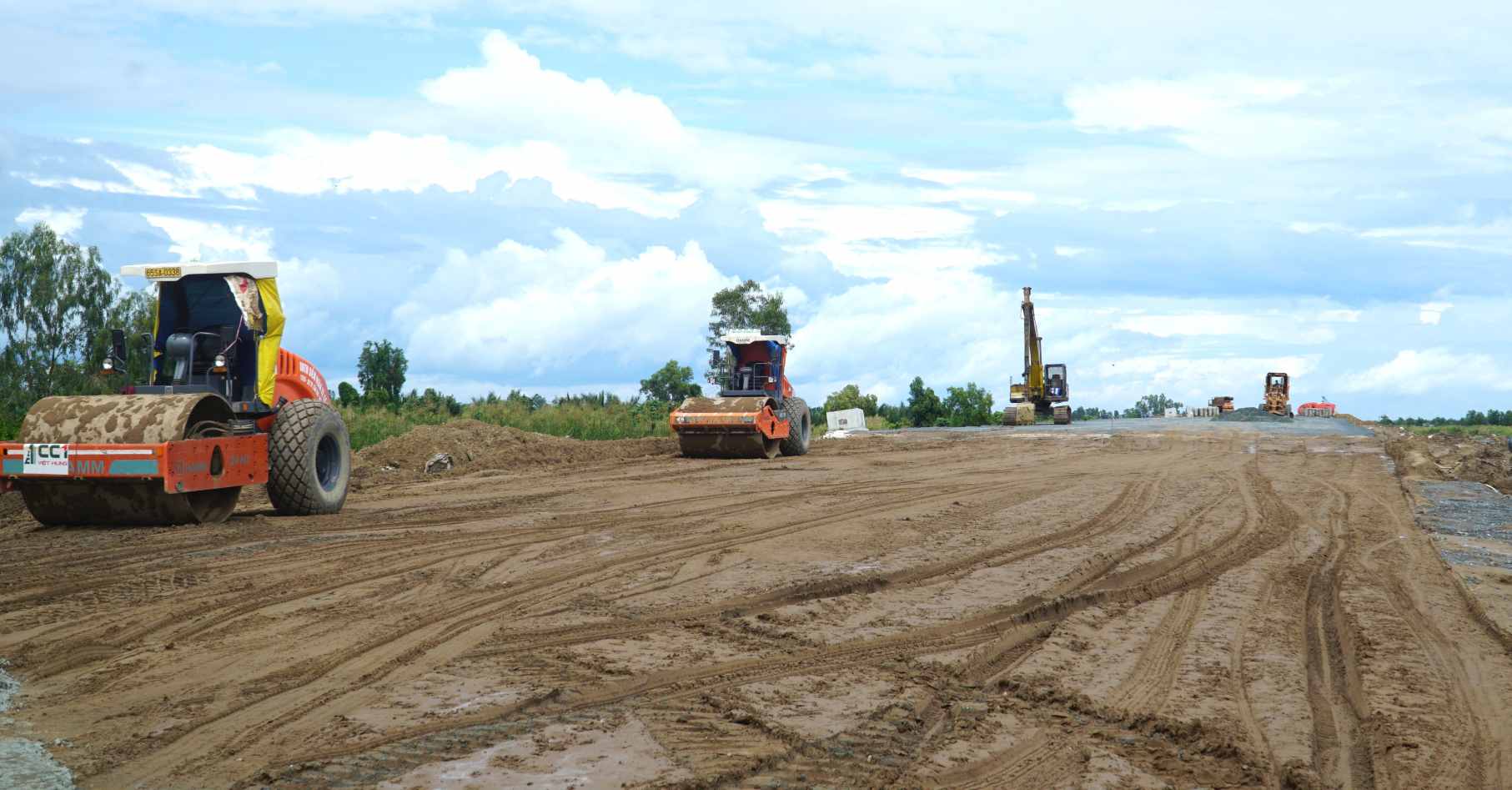 Hoi ha thi cong tai diem cuoi cao toc Can Tho - Ca Mau. Anh: Nhat Ho