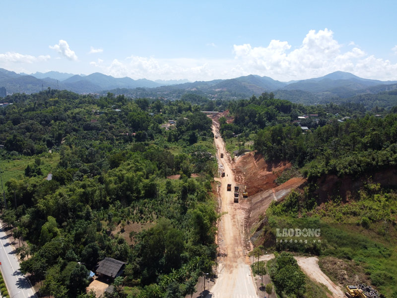 カオバン省における長期建設投資プロジェクト。写真: タン・ヴァン