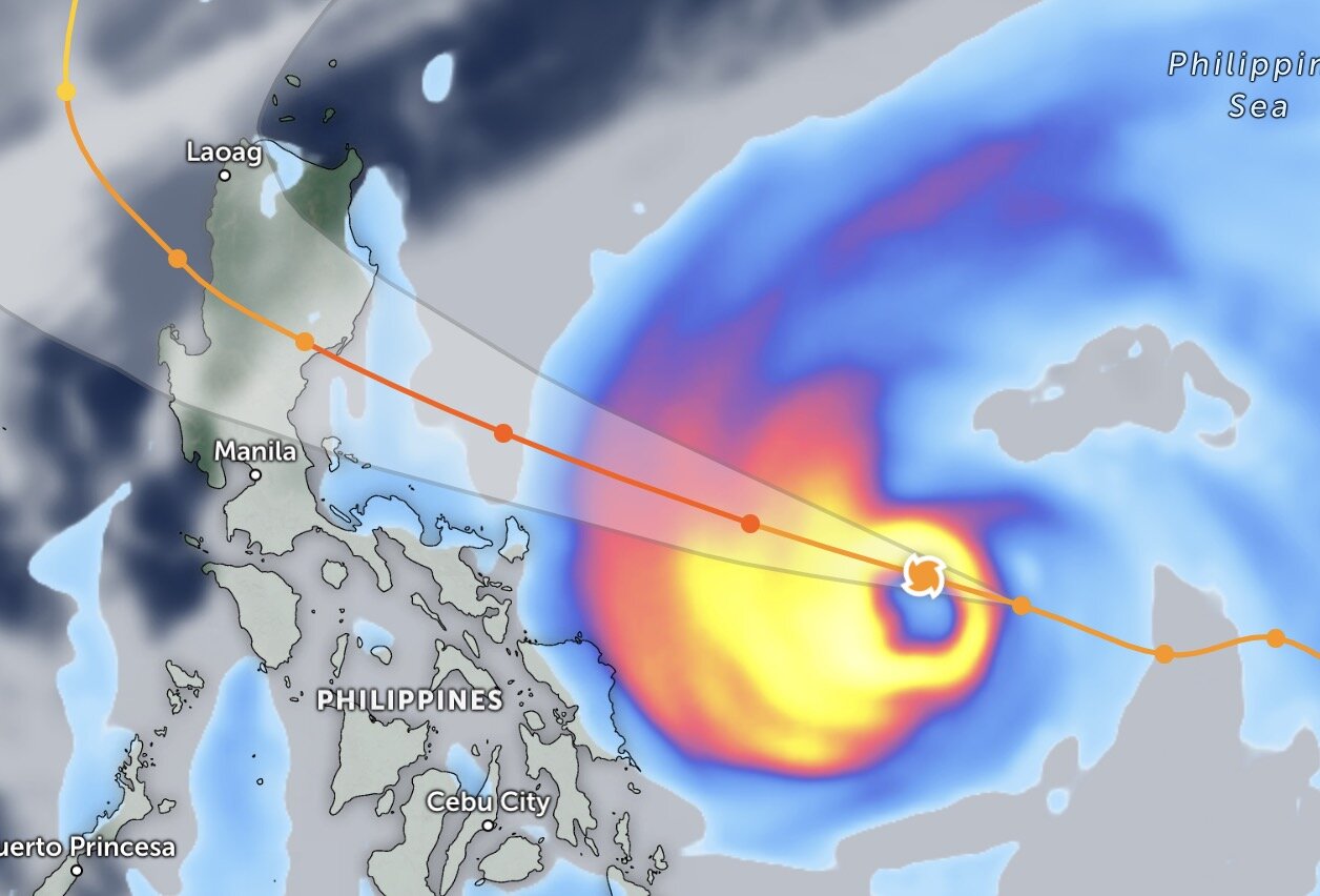 Fung-wong is forecast to become a super typhoon and make landfall in the Philippines at maximum intensity. Photo: Zoom Earth