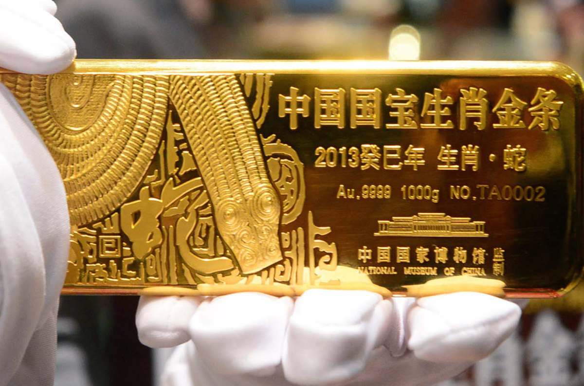 China added 1 ton of gold in October, amid gold prices around $4,000 an ounce. Photo: AFP