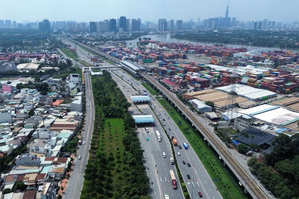 남부 지방의 맑은 날씨. 사진: Anh Tu