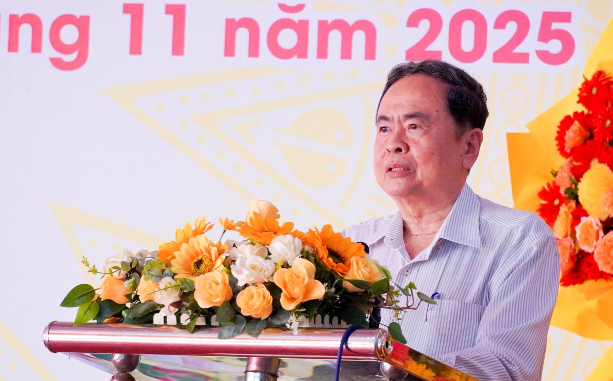 Chu tich Quoc hoi Tran Thanh Man phat bieu chi dao tai Ngay hoi Dai doan ket toan dan toc khu dan cu ap Chau Thanh, xa An Ninh, TP Can Tho. Anh: Phuong Anh