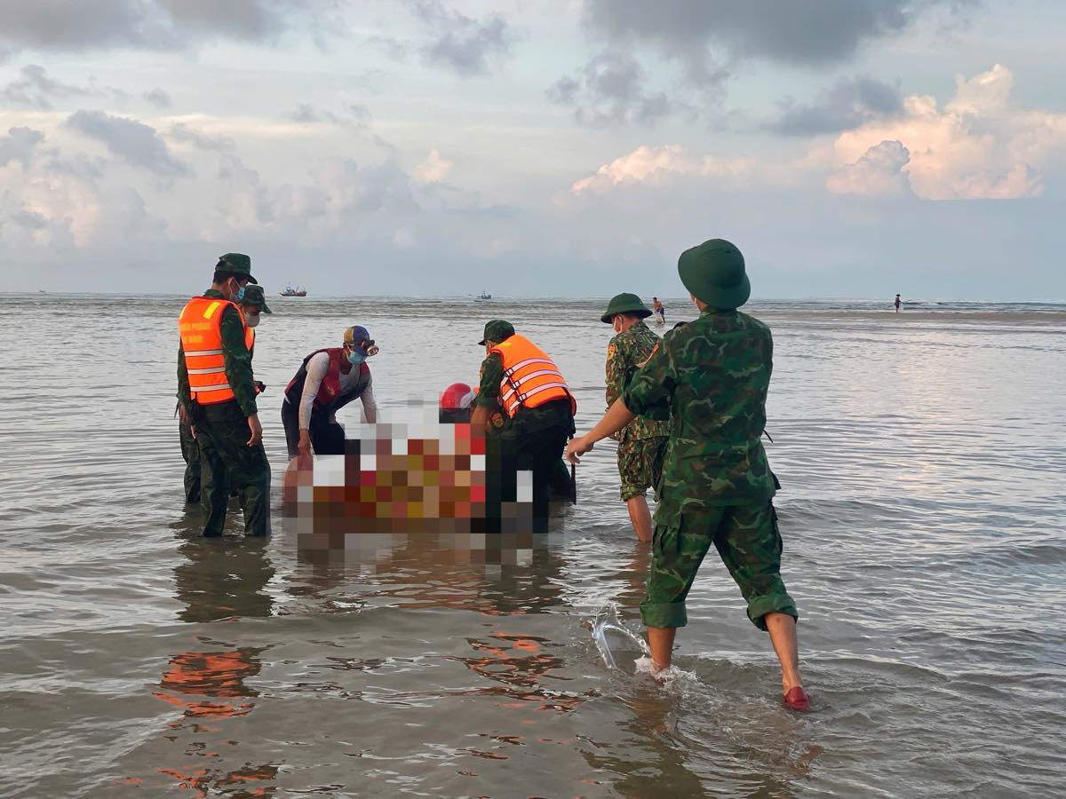 Vi tri phat hien thi the troi dat. Anh: Pham Duy 