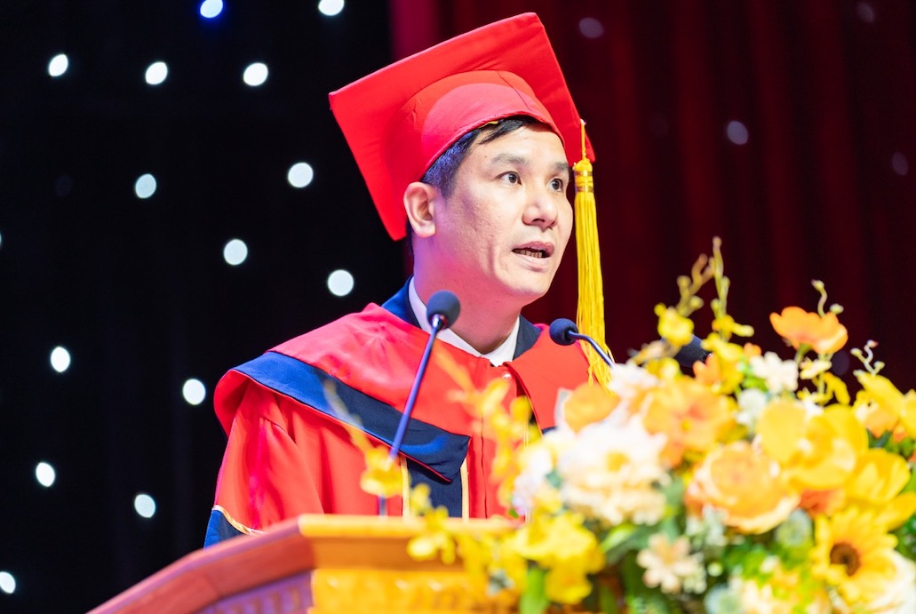 GS.TS Le Trung Thanh – Giam doc Dai hoc Phenikaa phat bieu tai buoi le. Anh: Van Trang