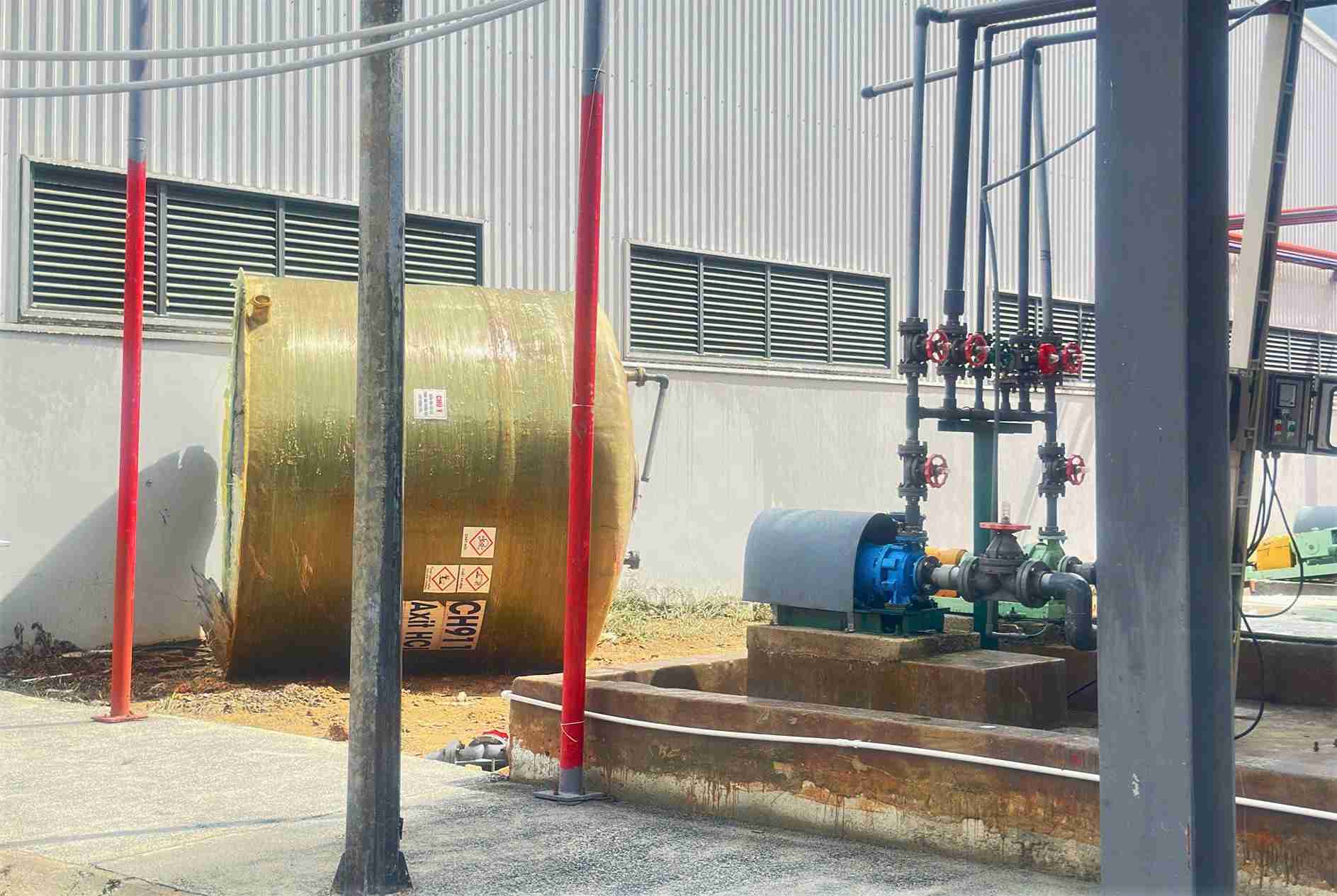 Khu vuc xay ra vu no khien 2 cong nhan thiet mang. Anh: Hai Duong