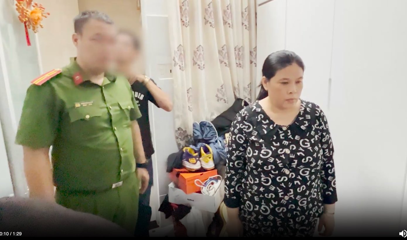 Lực lượng Công an Khánh Hòa phá tụ điểm mua bán ma túy ở phố biển Nha Trang. Ảnh: Công an cung cấp 