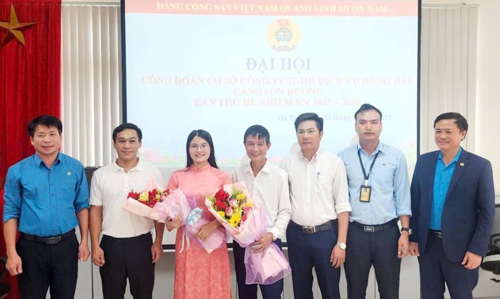 The 3rd Congress of the Trade Union of Son Duong Port Maritime Services Company Limited, term 2025 - 2030. Photo: Ha Tinh Trade Union