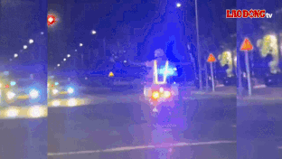 The Traffic Police of Ho Chi Minh City Police escorted organs to major hospitals to rescue people. Photo: Thanh An