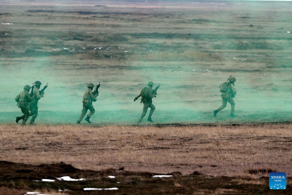 European soldiers participate in NATO's Steadfast Dart 2025 exercise at a training school in Smardan, Romania, on December 19, 2025. Photo: Xinhua