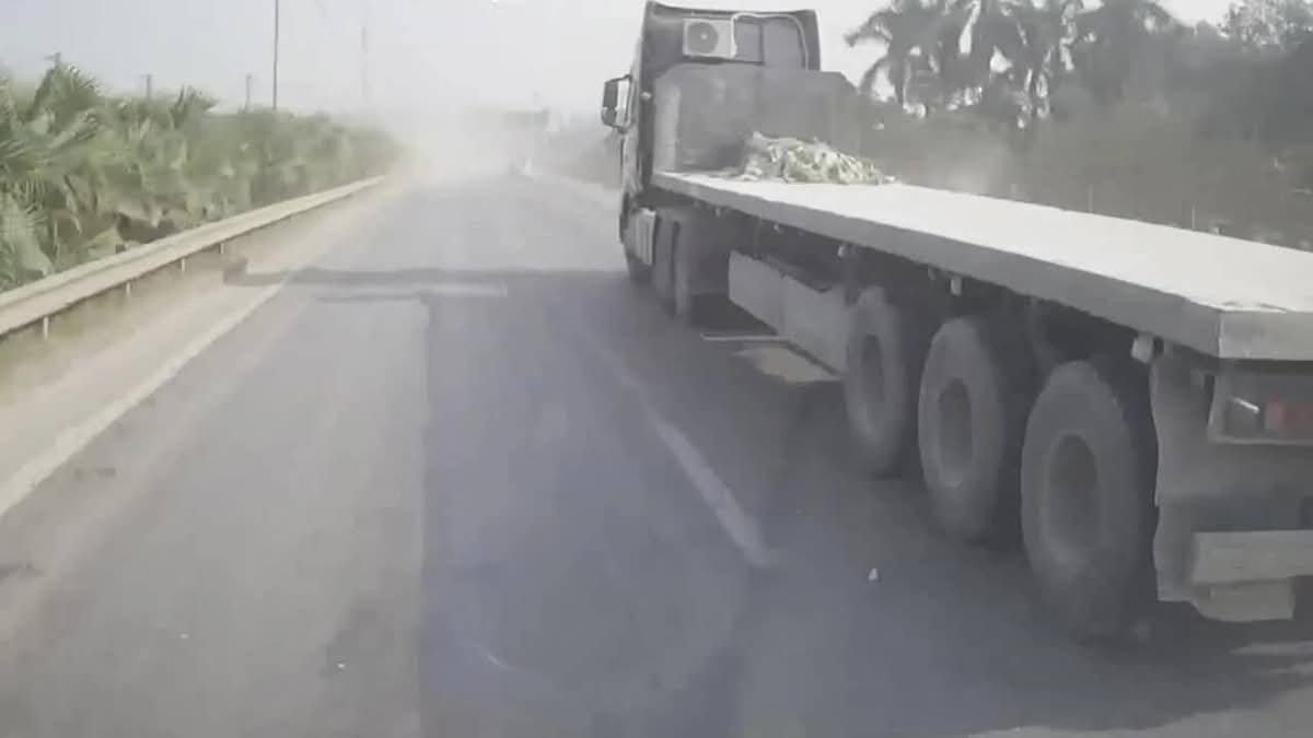 The accident on the Hanoi - Thai Nguyen highway. Photo: Bao Khanh