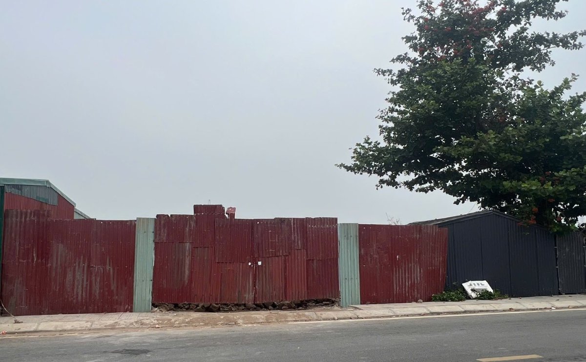 Khu vuc bi quay ton, do dat trai phep. Ảnh: Xa Kien Hai