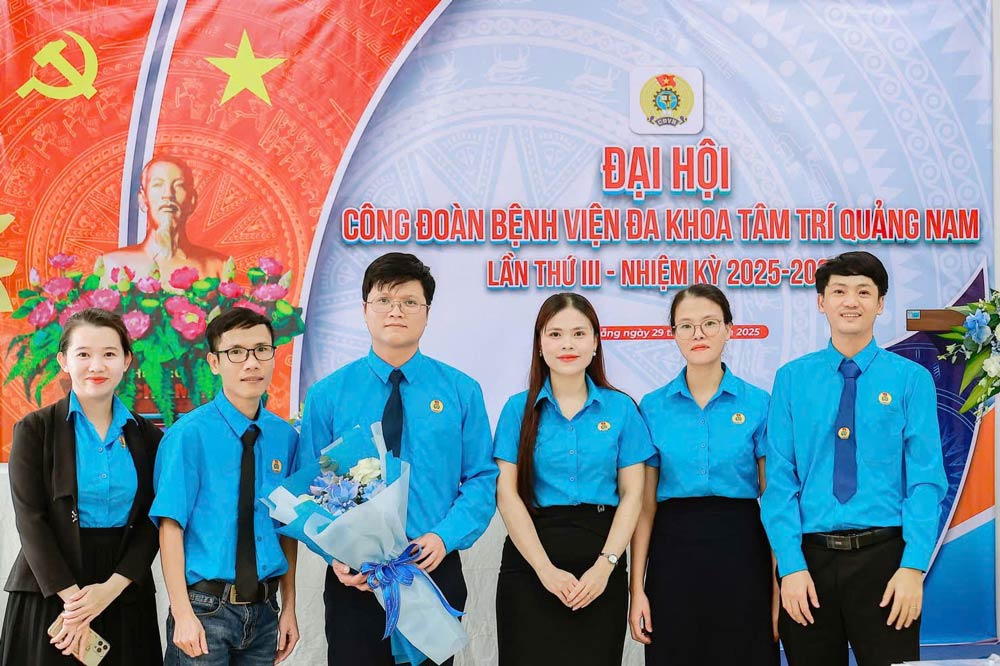 Tam Tri Quang Nam総合病院労働組合が第3回労働組合総会、任期2025年から2030年を開催。写真:Nam Phuoc労働組合.