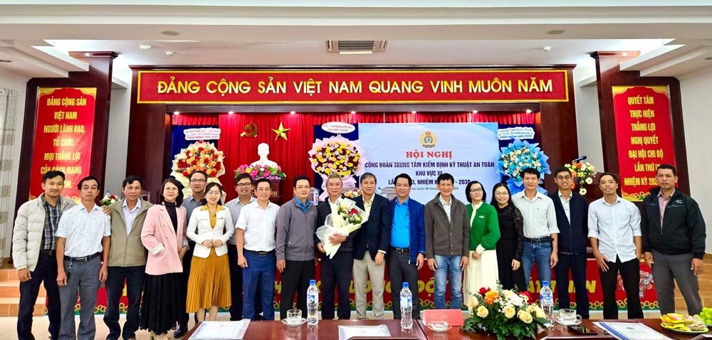 El Sindicato de Base del Centro de Inspeccion Tecnica de Seguridad de la Region III de Da Nang organizo con exito el XI Congreso para el mandato 2025-2030. Foto: Sindicato de Lien Chieu.