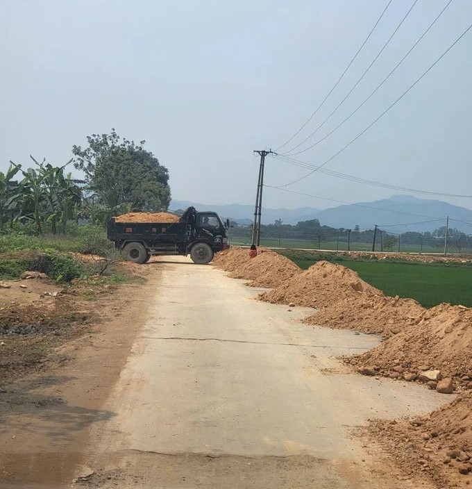 Nghe An省では現在、127件の公共投資プロジェクトが滞留、遅延、または建設中止となっている。写真:Ngoc Anh